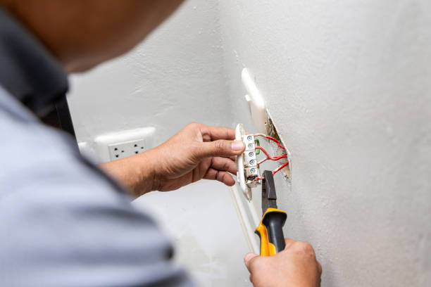 Best Electrical Contractors for Businesses  in Waverly, TN