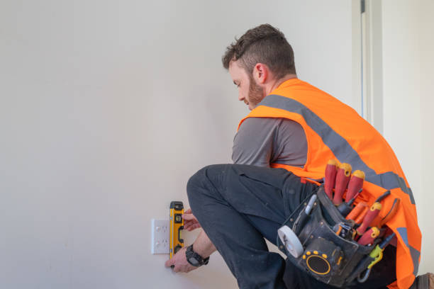 Best Commercial Electrician Services  in Waverly, TN